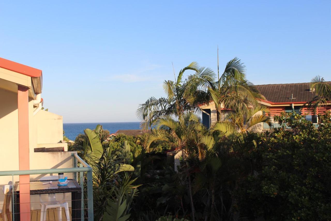 Aqualuna Apartments Sapphire Beach Buitenkant foto